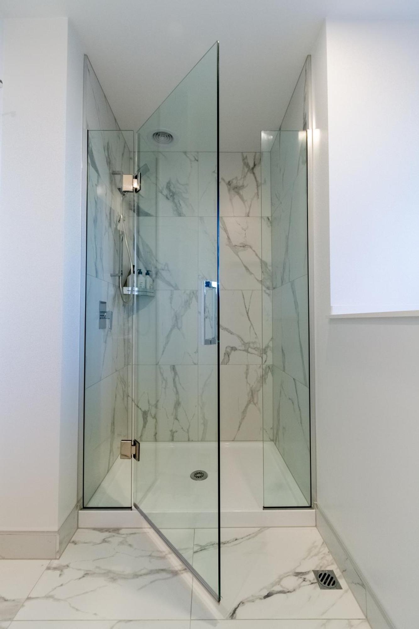 Urban Elegance - 2 Bed, 2 Bath In The Cbd Apartment Christchurch Luaran gambar