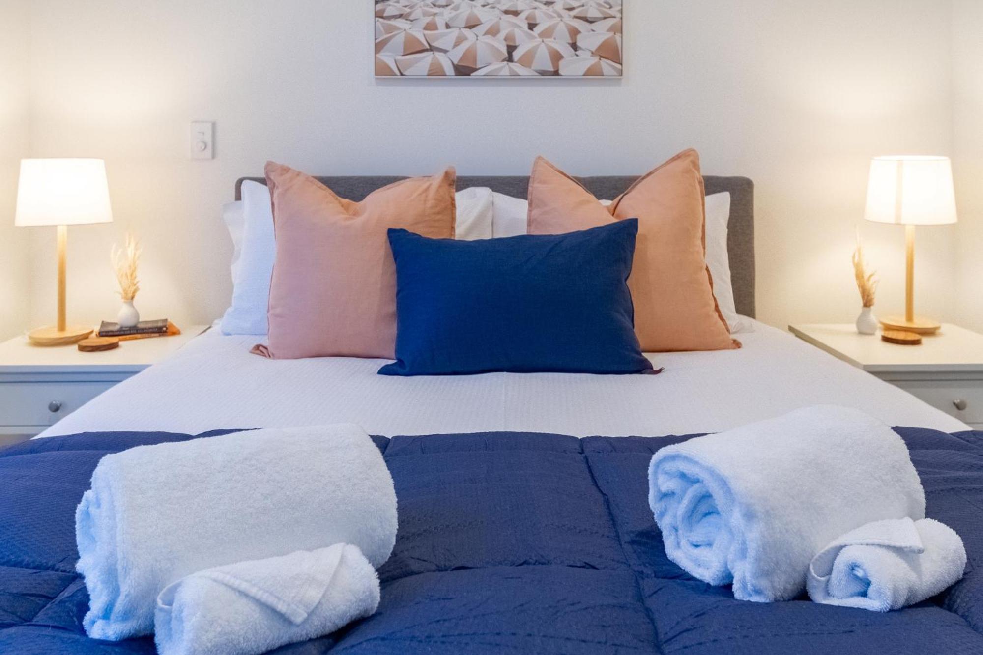 Urban Elegance - 2 Bed, 2 Bath In The Cbd Apartment Christchurch Luaran gambar